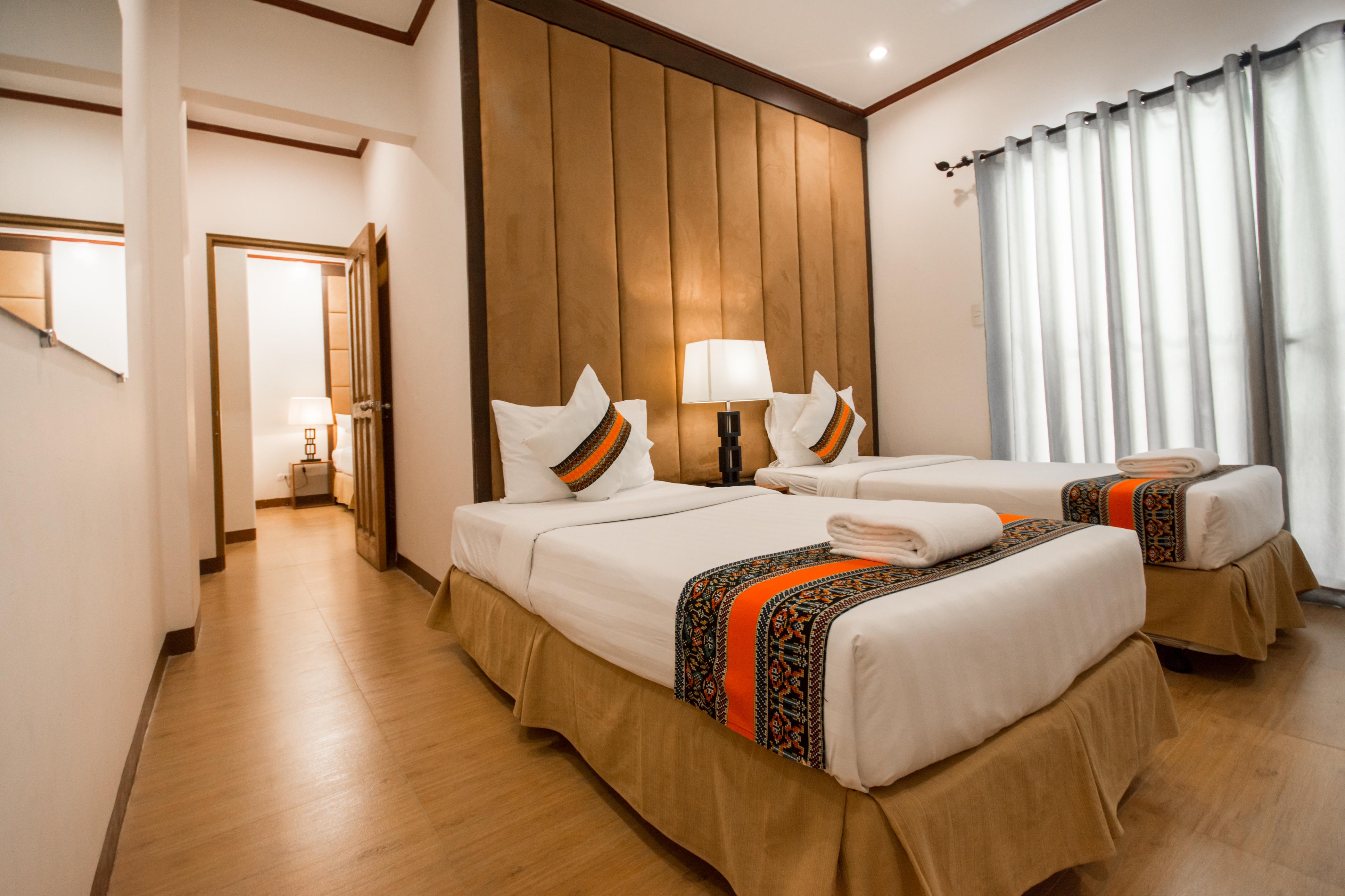 Sur Beach Resort Boracay Hotel 3*