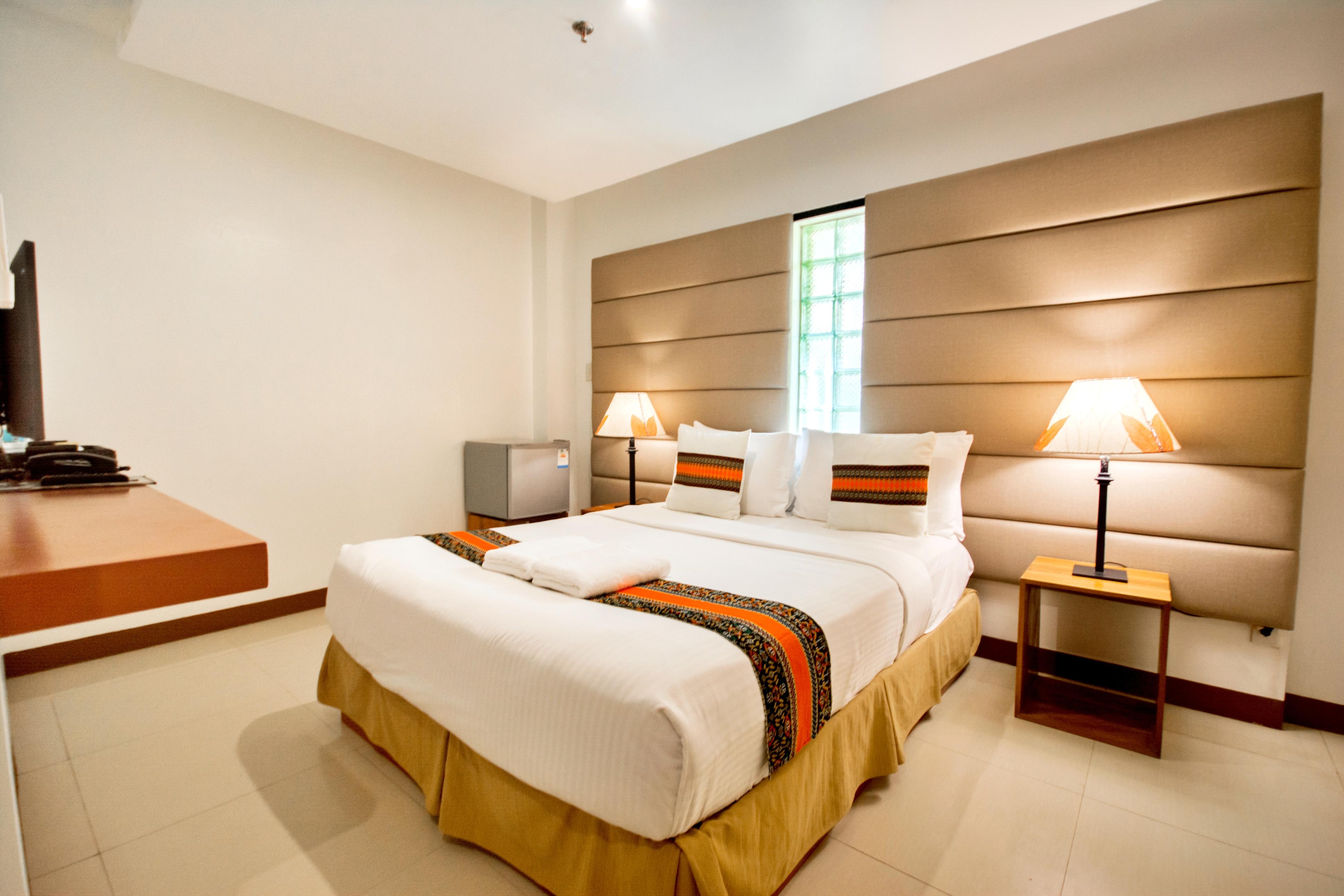 Sur Beach Resort Boracay Hotel 3*