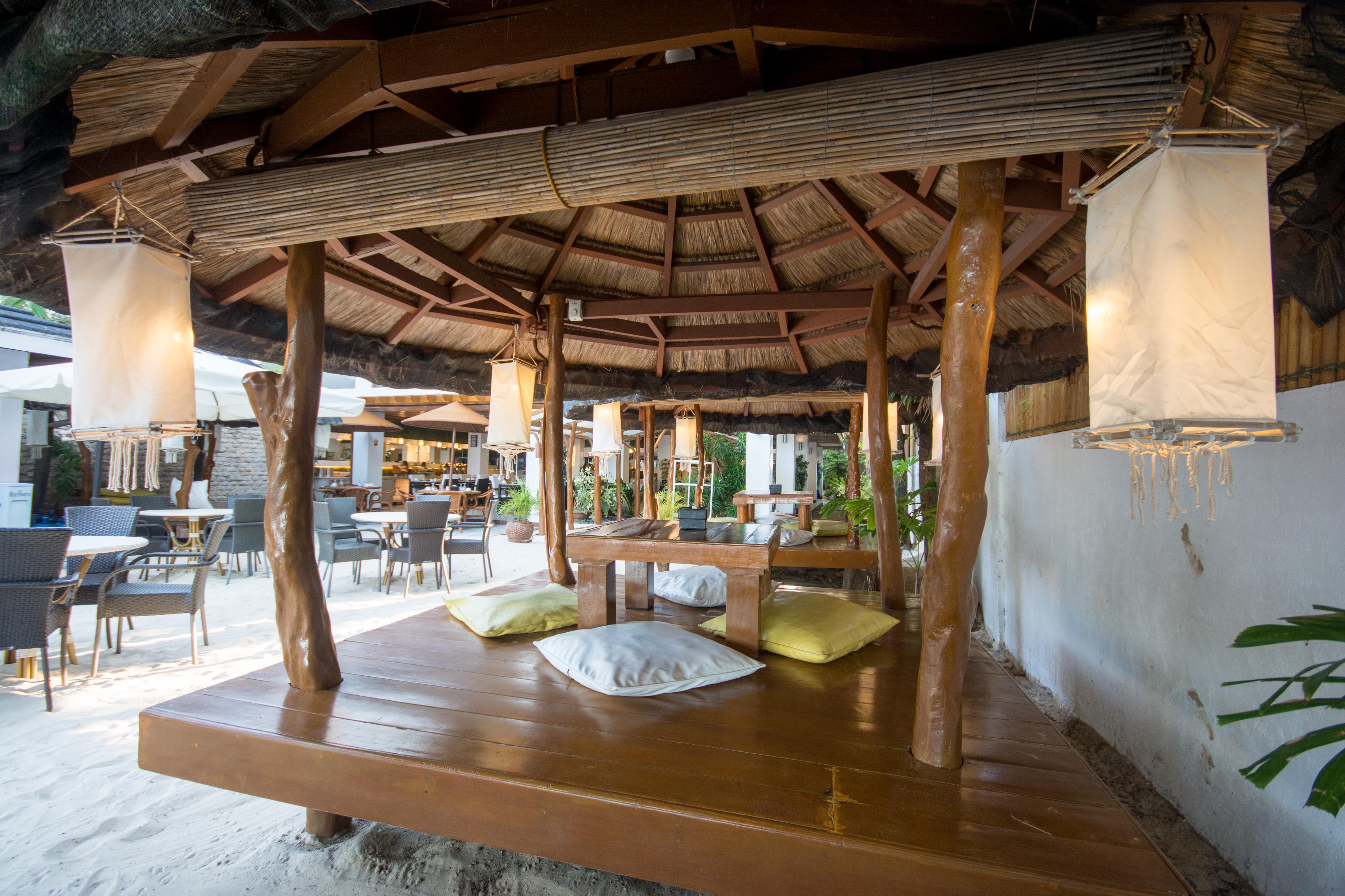 Sur Beach Resort Boracay 3*