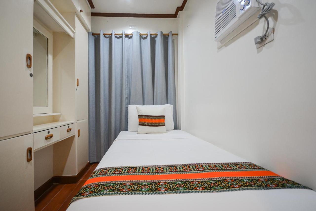 Sur Beach Resort Boracay